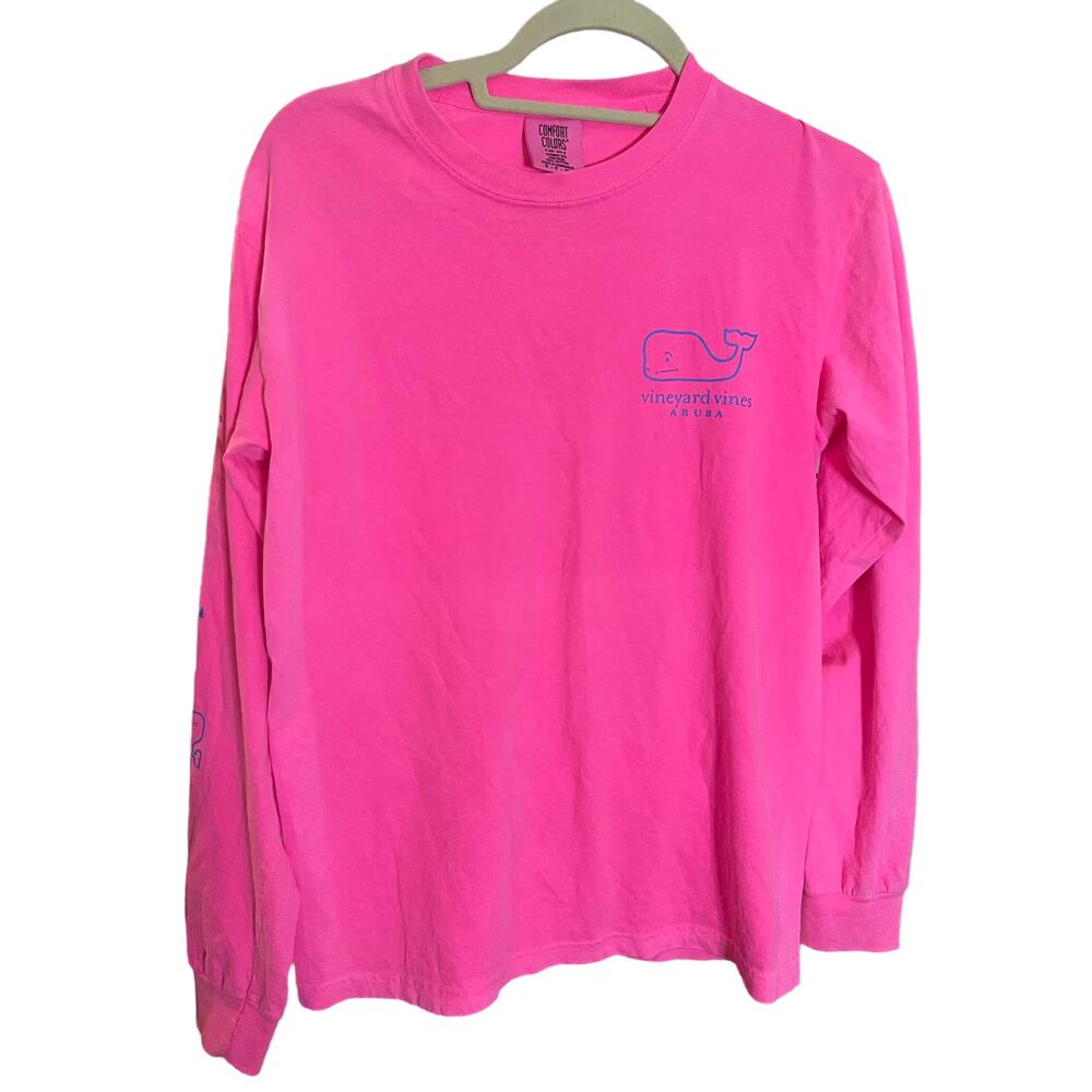 Vineyard Vines Hot Pink Long Sleeve Tee w/Blue Logo sz S. Smoke/pet free home